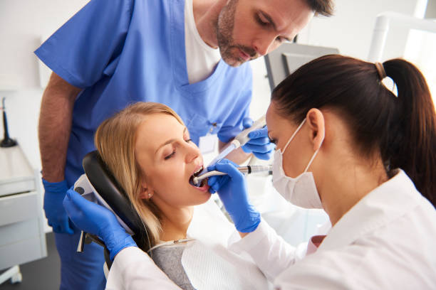 Best Periodontal (Gum) Disease Treatment  in Laguna Beach, FL